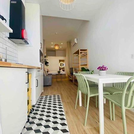 Nice & Cozy Flat Close The Beach Валенсия Экстерьер фото